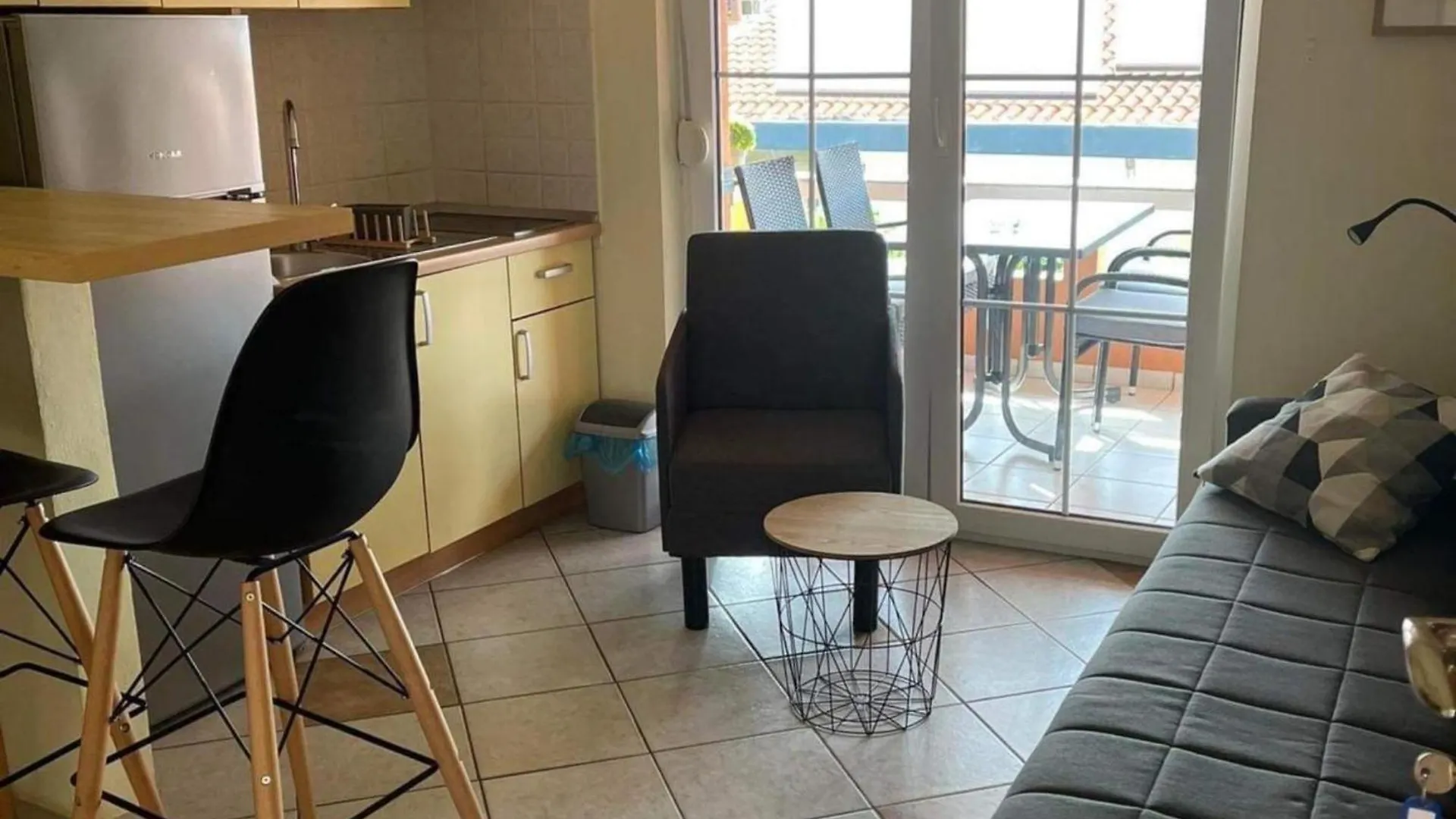 Vir Beachfront Family Friendly Apartments