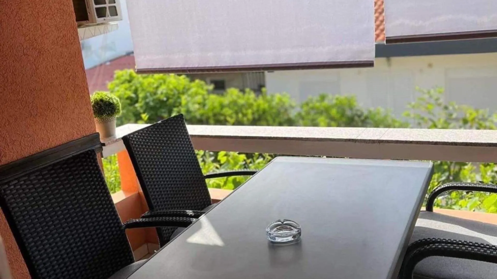 Vir Beachfront Family Friendly Apartments
