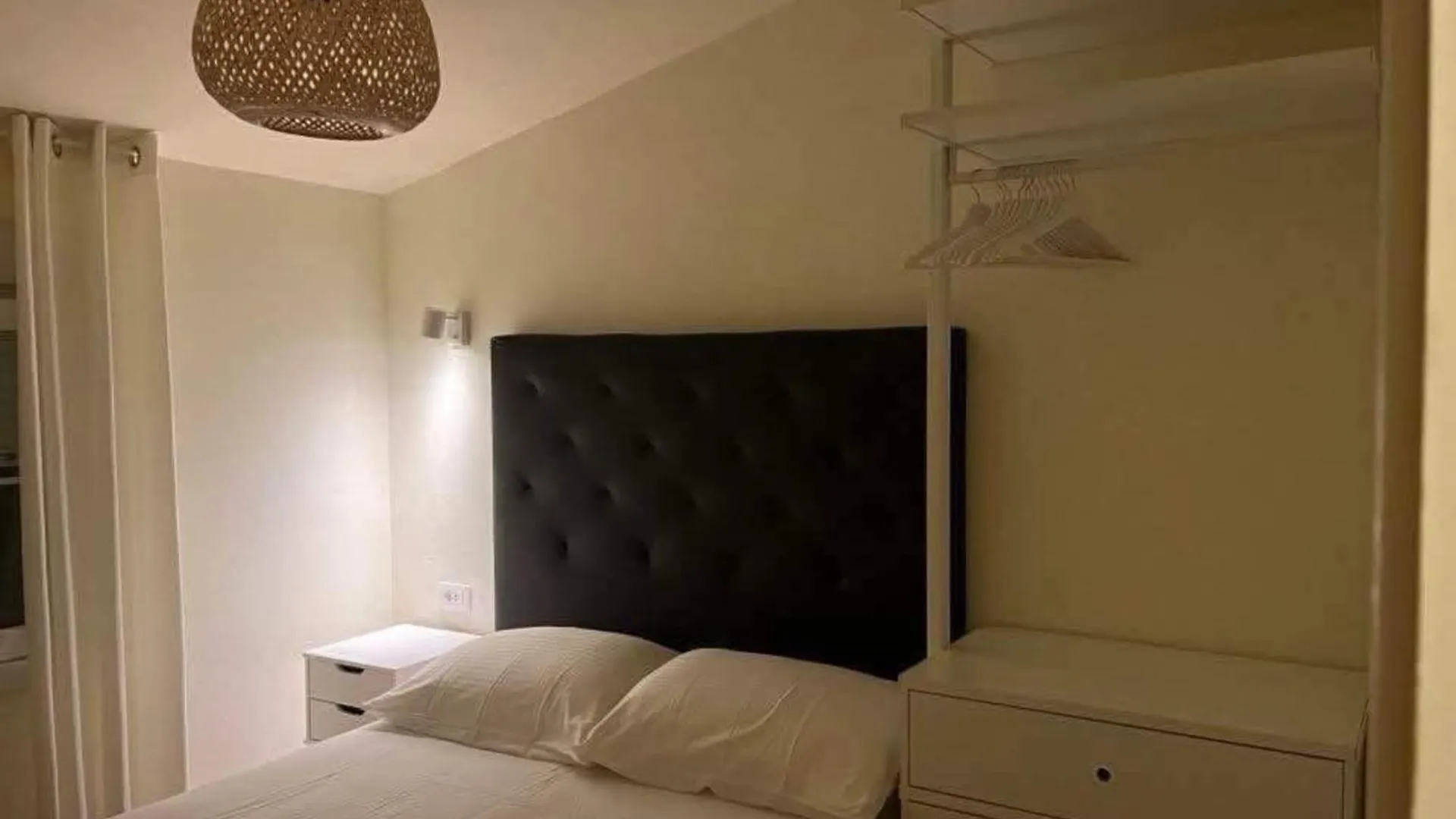 Vir Beachfront Family Friendly Apartments